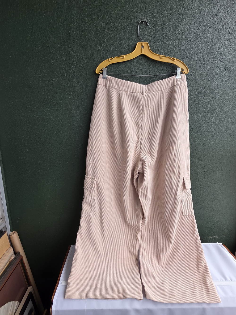 SHEIN Wide-Leg Corduroy Cargo Pants - Blush Pink Beige - Picture 6 of 11